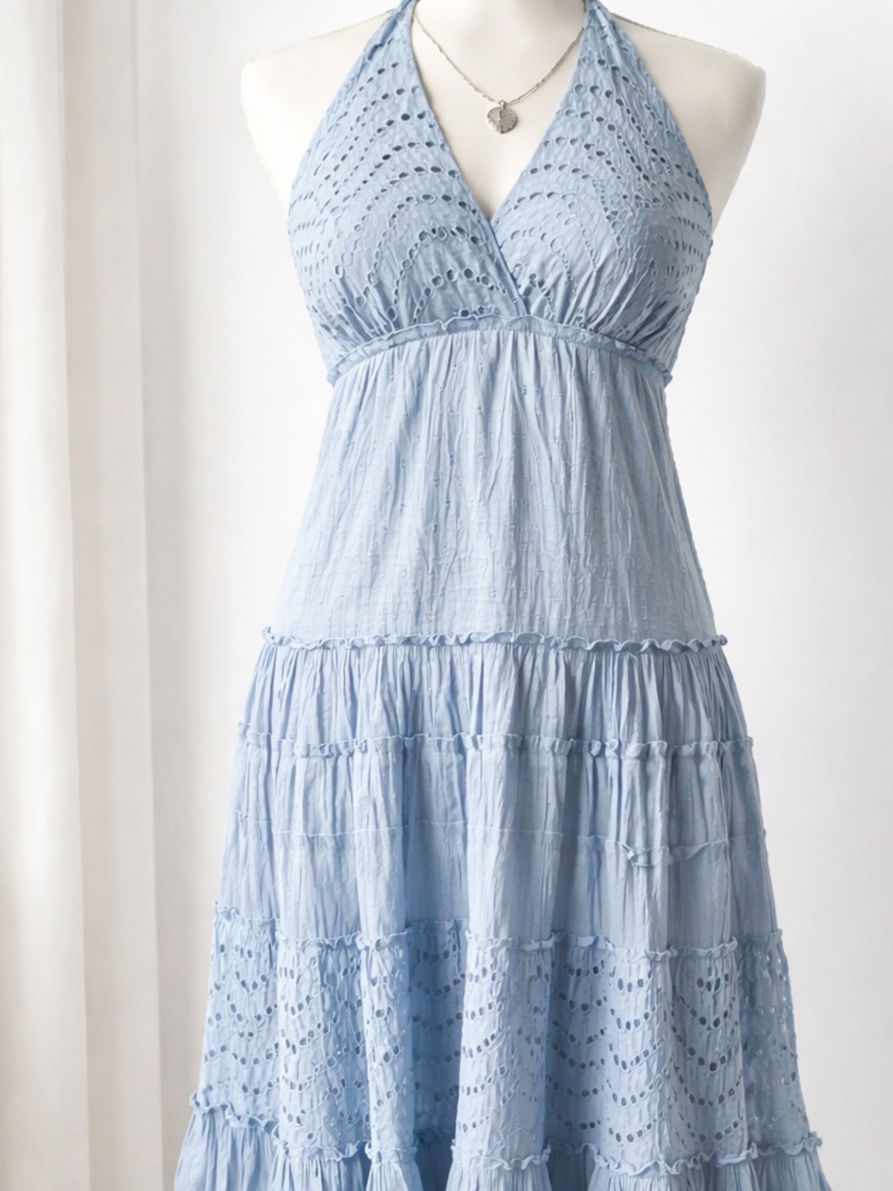 BCBGMAXAZRIA Frost Blue Eyelet Halter Midi Dress Size‎ XS NWT Tiered Boho Cotton